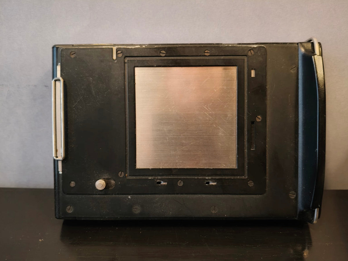 Hasselblad Polaroid 100 camera-aansluiting met afsluitschuif