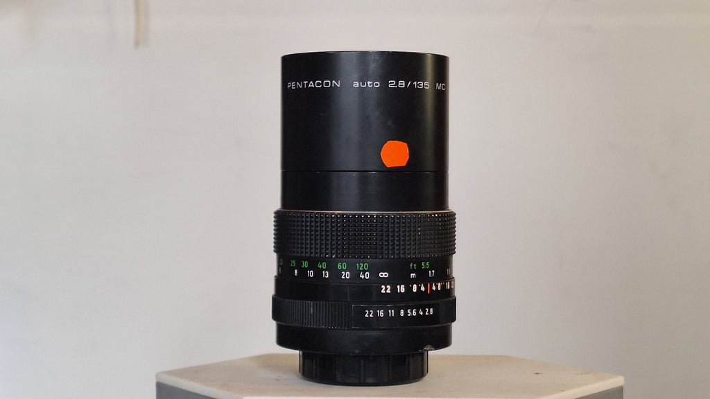 Pentacon Auto 2.8/135 MC (M42)