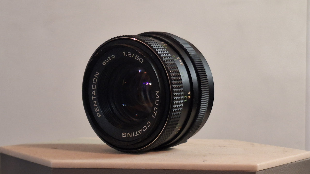 Pentacon Auto 50mm f/1.8 Multi-Coating prime lens