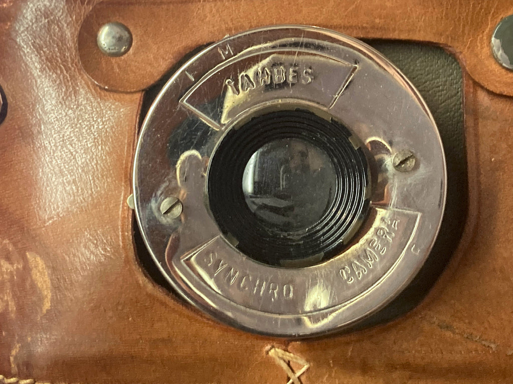Tahbes Synchro 6×6-camera met originele leren tas, ca. 1948 – foto 3