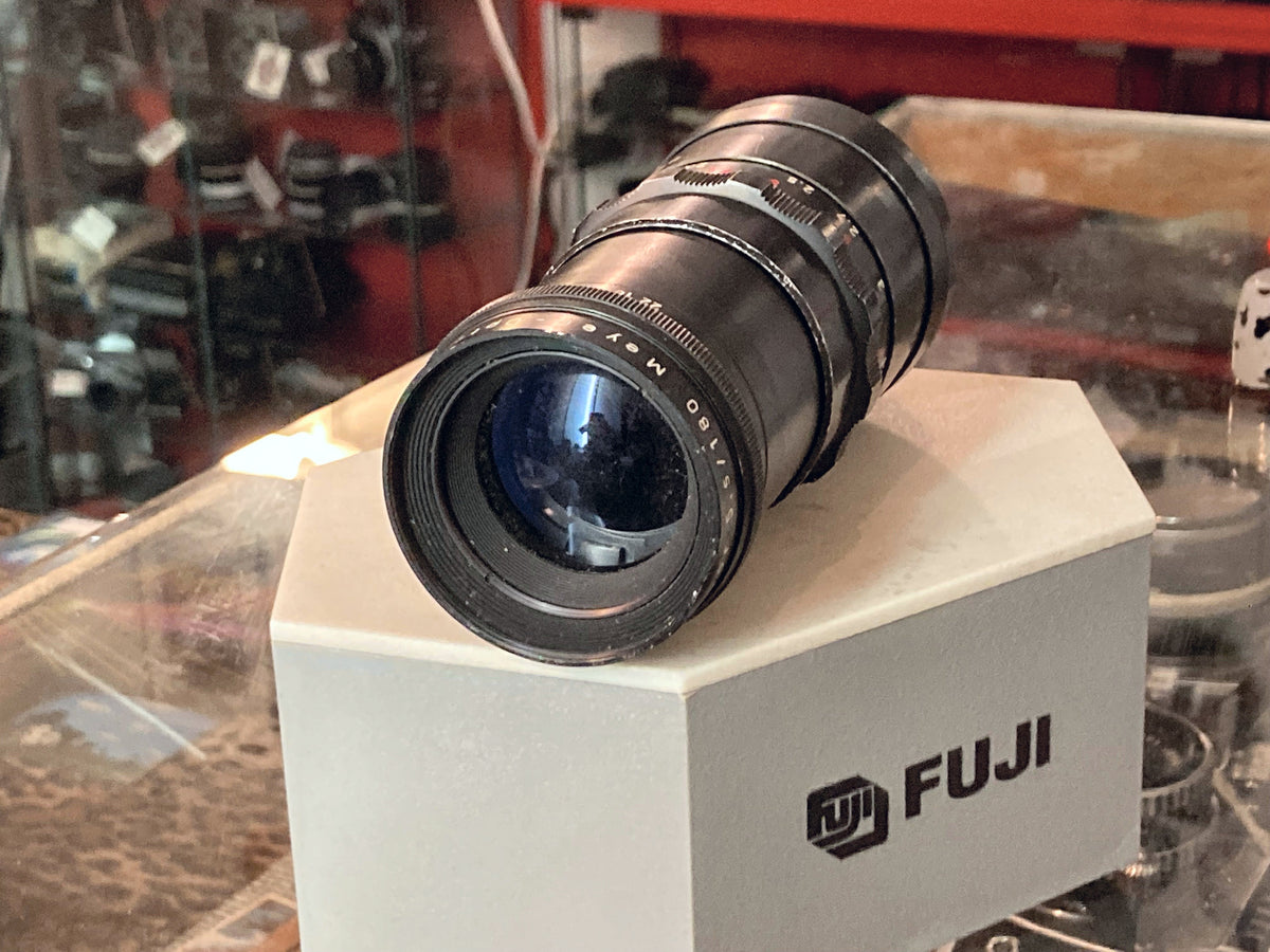 Meyer-Optik Görlitz Telemegor 180mm f/5.5 telelens met Exakta-vatting – foto 2 van 5