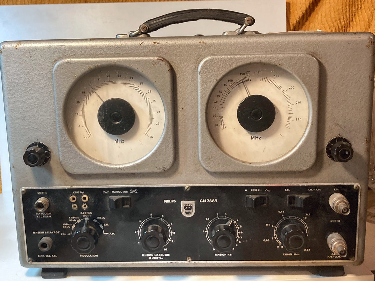 Philips GM 2889/02 Vintage FM/AM Meetgenerator – 1950s – Made in Holland – foto 1