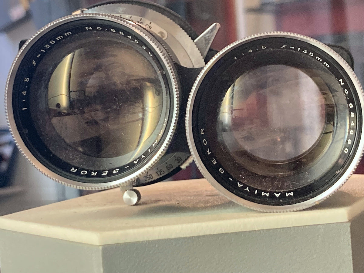 Mamiya-Sekor 135mm f/4.5 TLR-lensset met originele leren koffer – foto 4 van 5