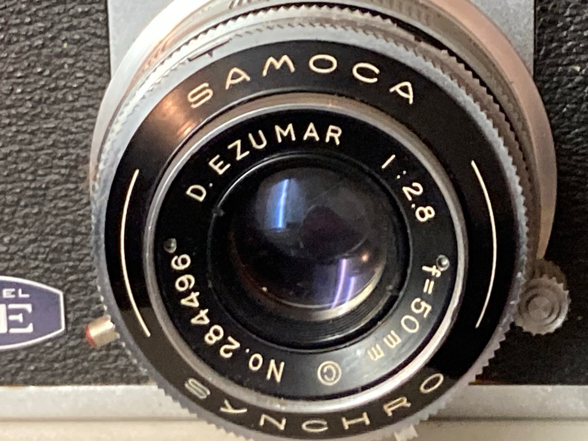 Detail van D.Ezumar-objectief en Samoca 35 Model LE