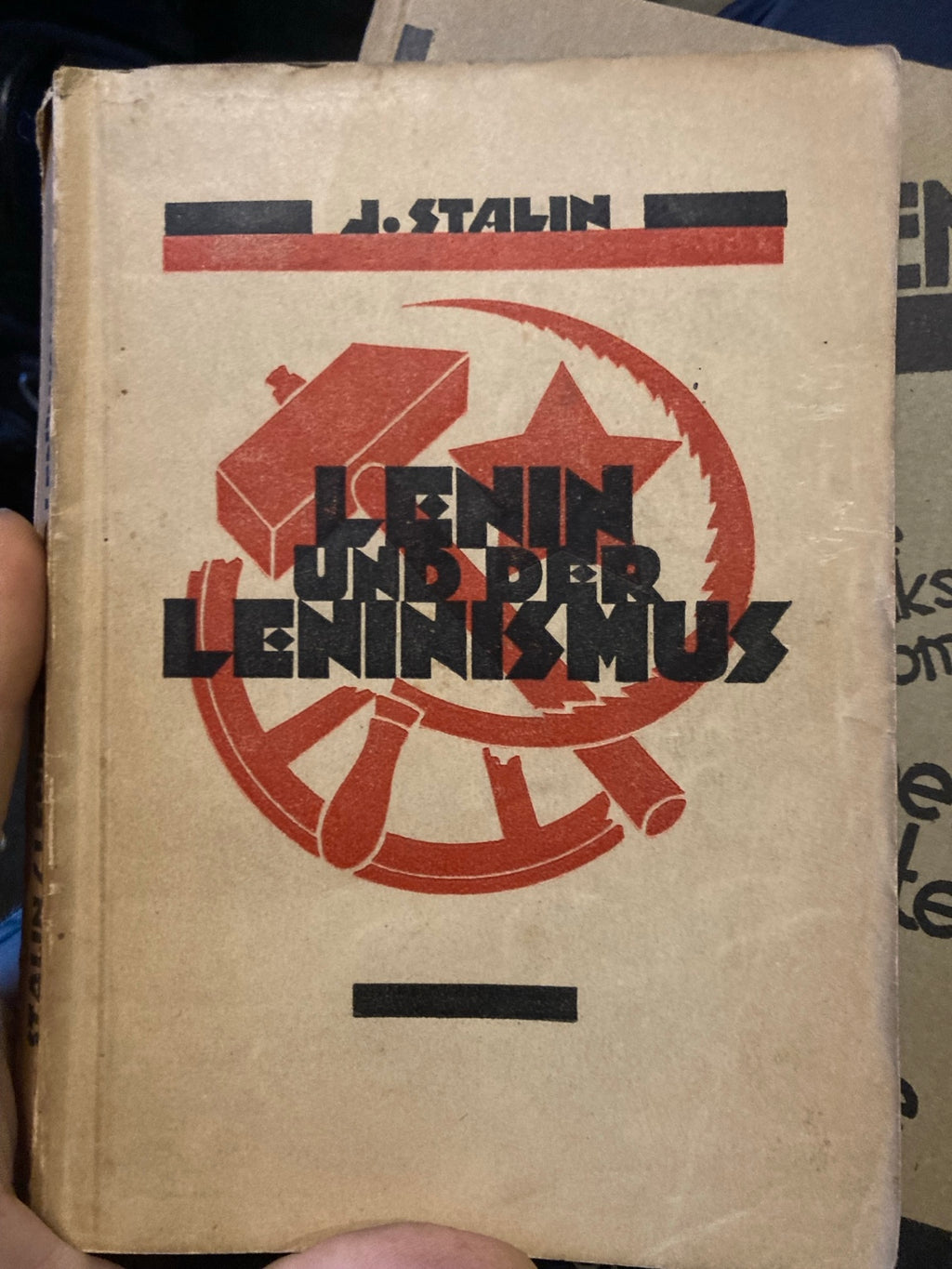 Kaft van Stalin, Lenin und der Leninismus uit 1925