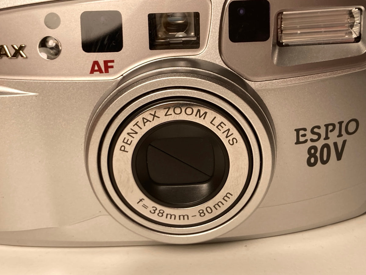 Pentax Espio 80V voorkant close-up