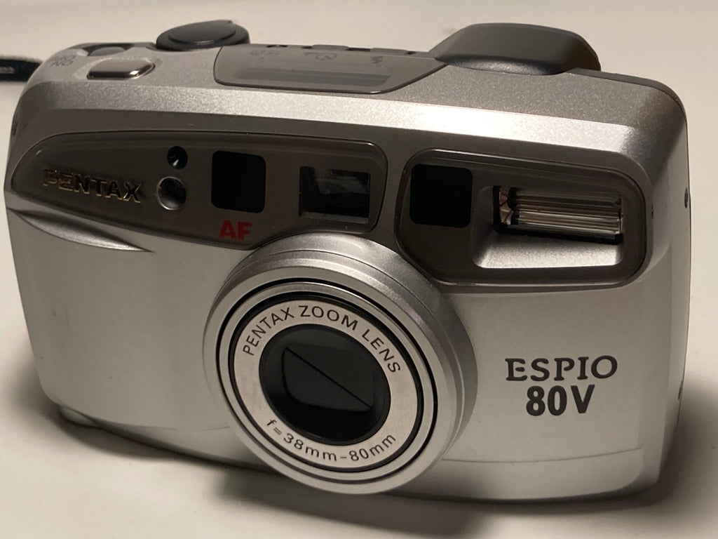 Pentax Espio 80V voorkant schuin