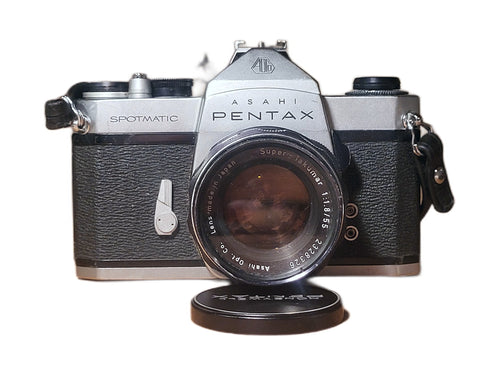 Asahi Pentax Spotmatic SP + Super-Takumar 55mm f/1.8 – vintage analoge camera bij De Majum Rotterdam