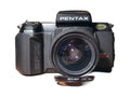 Pentax SFX analoge spiegelreflexcamera met Pentax-F 28-80mm zoomlens – vintage analoge camera bij De Majum Rotterdam