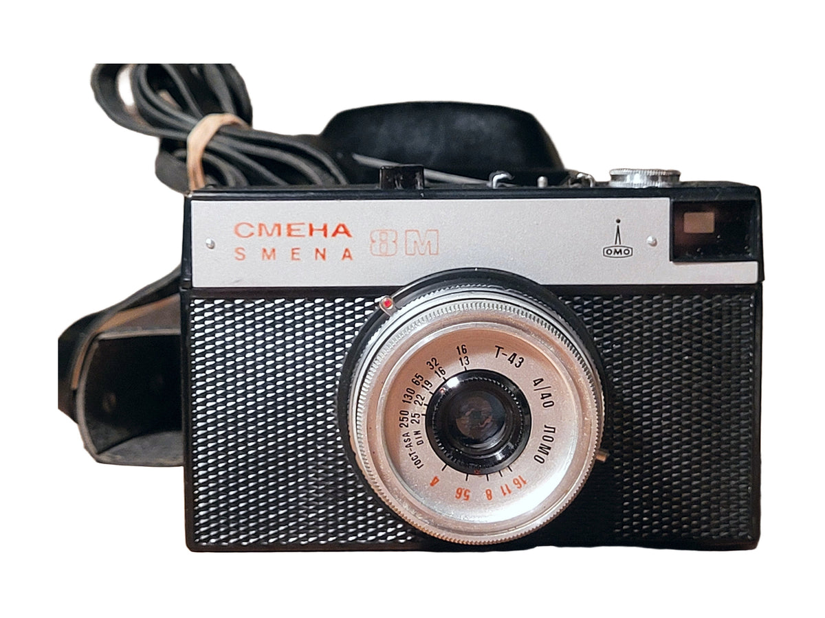 Smena 8M 35mm analoge camera met T-43 40mm f/4 lens – vintage analoge camera bij De Majum Rotterdam