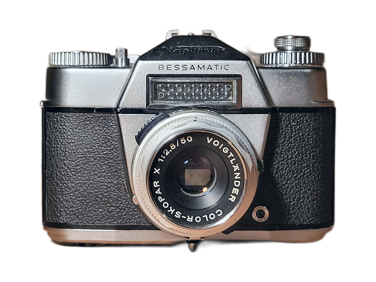 Voigtländer Bessamatic met Color-Skopar X 2.8/50mm lens – vintage analoge camera bij De Majum Rotterdam