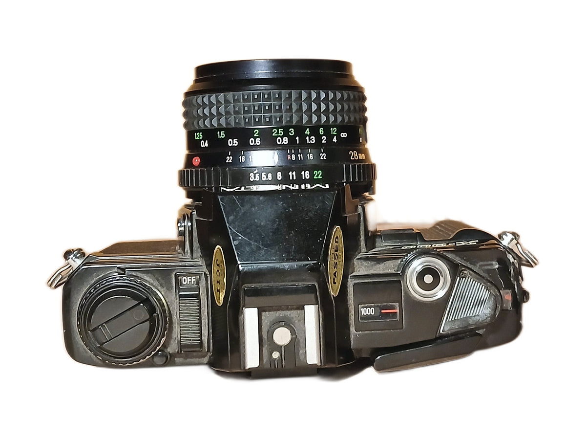 Minolta X-300 35mm Spiegelreflexcamera + MD W.Rokkor 28mm f/3.5 – foto 2