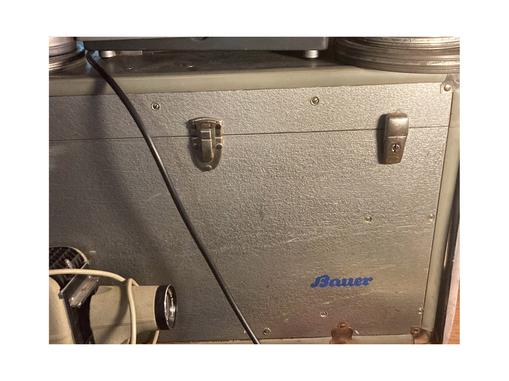 Bauer P5 16mm filmprojector met Kiptaron lens en originele transportkoffer – foto 7 van 7