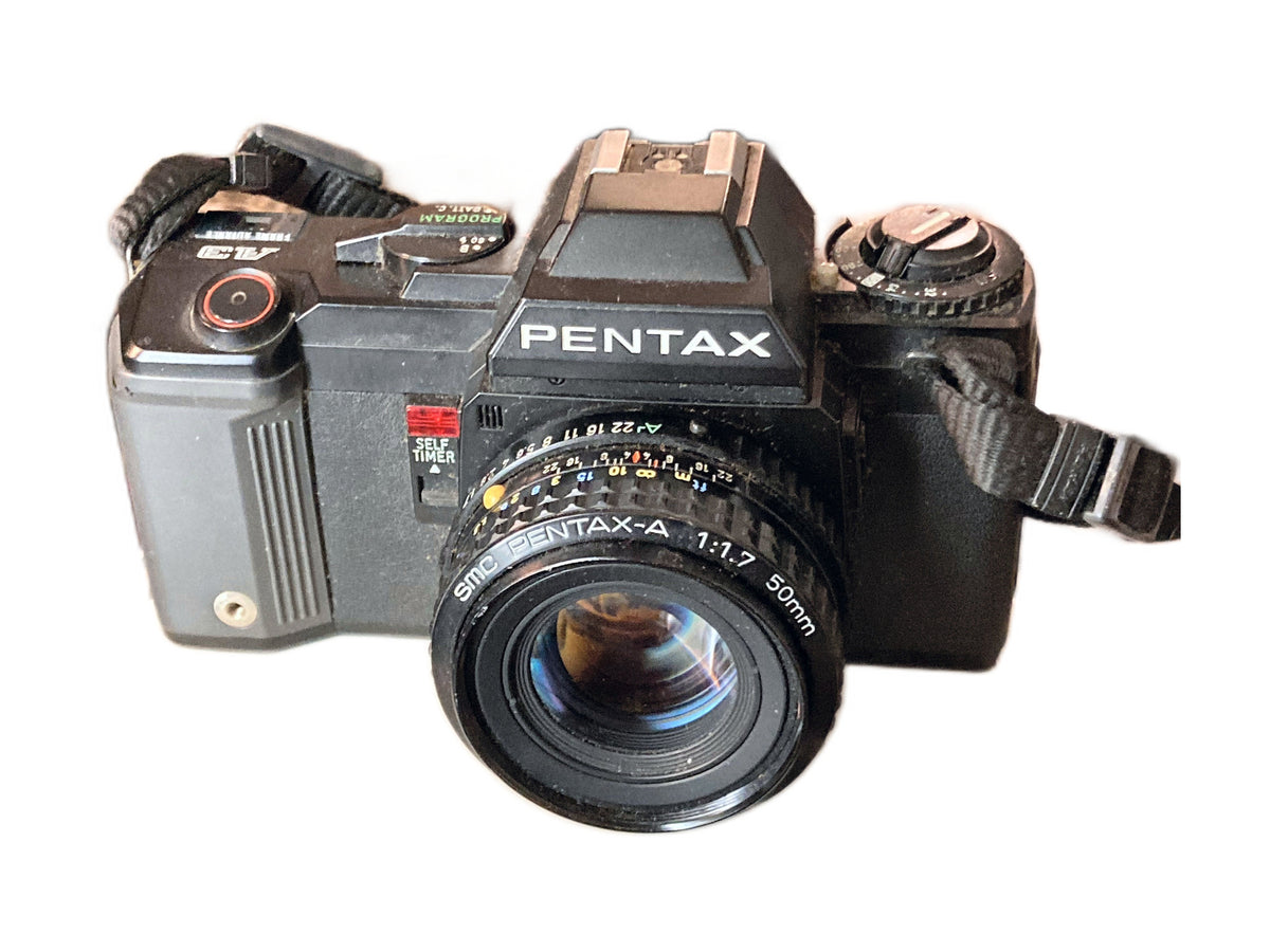 Pentax A3 spiegelreflexcamera met SMC Pentax-A 50mm f/1.7 lens – foto 2 van 3