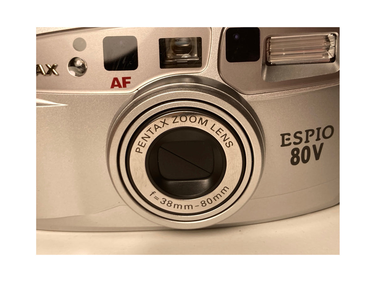 Pentax Espio 80V voorkant close-up