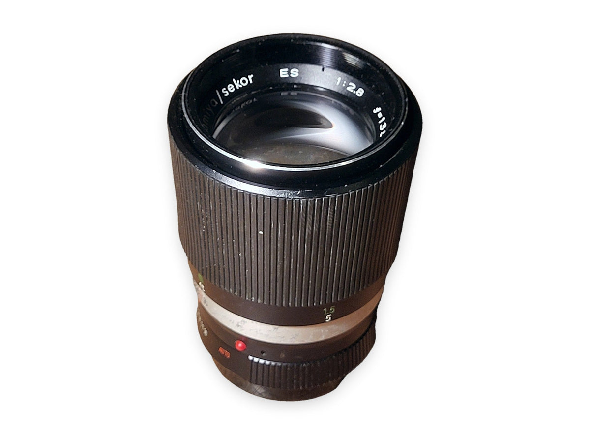 Mamiya/Sekor ES 135mm f/2.8 Telelens – vintage objectief voor analoge fotografie bij De Majum Rotterdam