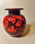 Flora Gouda vaasje – decor Tokio, ca. 1968–1977 – hoofdfoto, 4:5 uitsnede