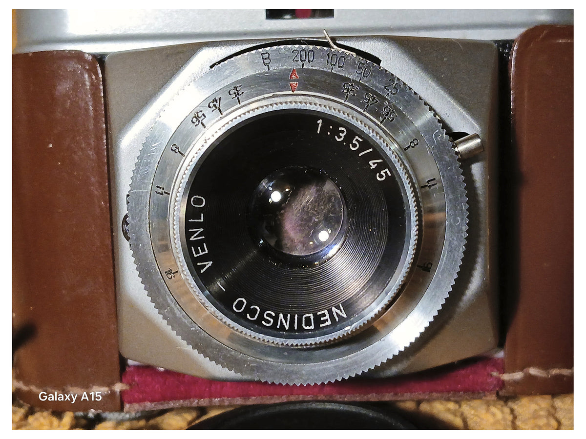 Nedinsco Primo 35mm camera met 3.5/45mm lens en leren tas – foto 2