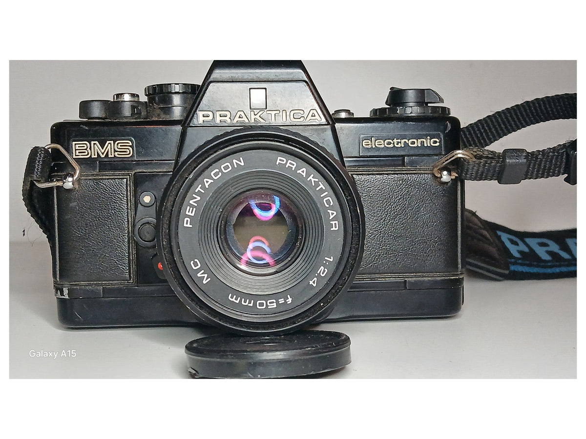 Praktica BMS Electronic + Pentacon Prakticar 50mm f/2.4