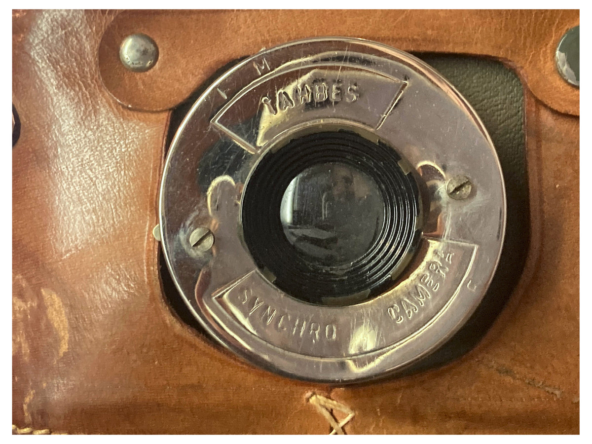 Tahbes Synchro 6×6-camera met originele leren tas, ca. 1948 – foto 3