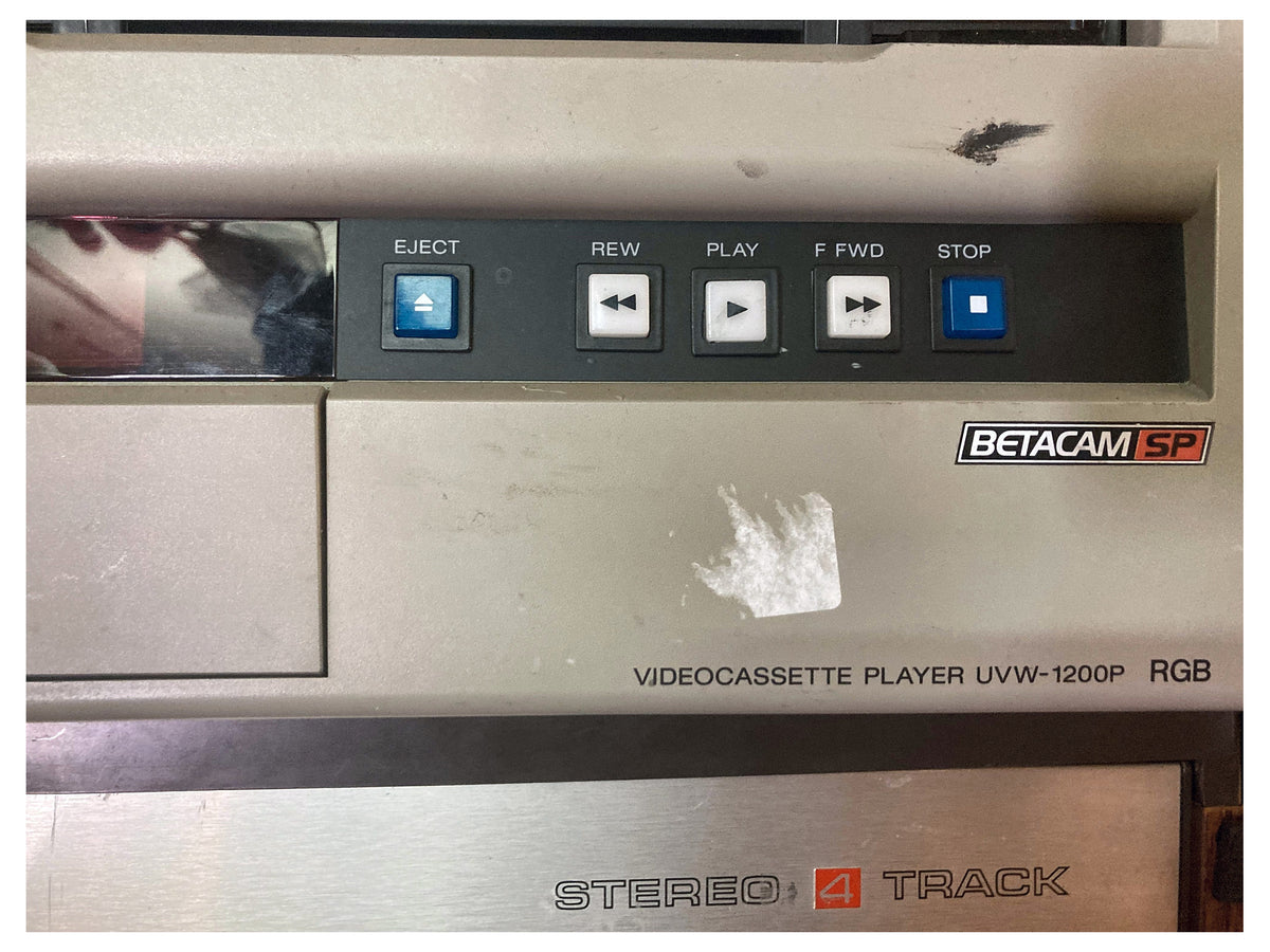 Sony UVW-1200P Betacam SP videoplayer met RGB-uitgang – foto 3 van 4