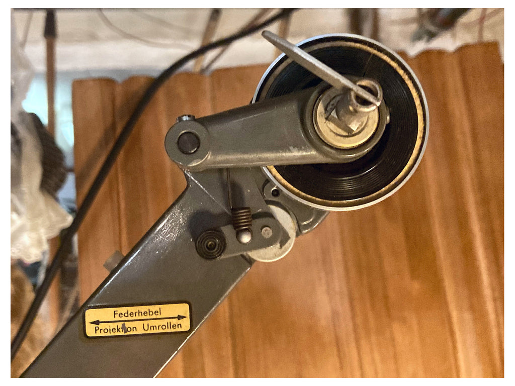 Bauer P5 16mm filmprojector met Kiptaron lens en originele transportkoffer – foto 3 van 7