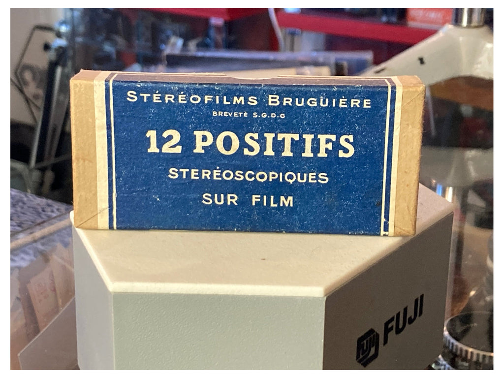 Detail van de Bruguière doos met 12 positieven