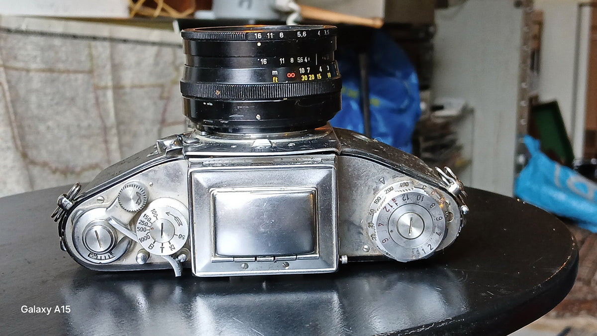 Exakta Varex IIa met zeldzame Novoflex Noflexar 35mm f/3.5 Macro – foto 2