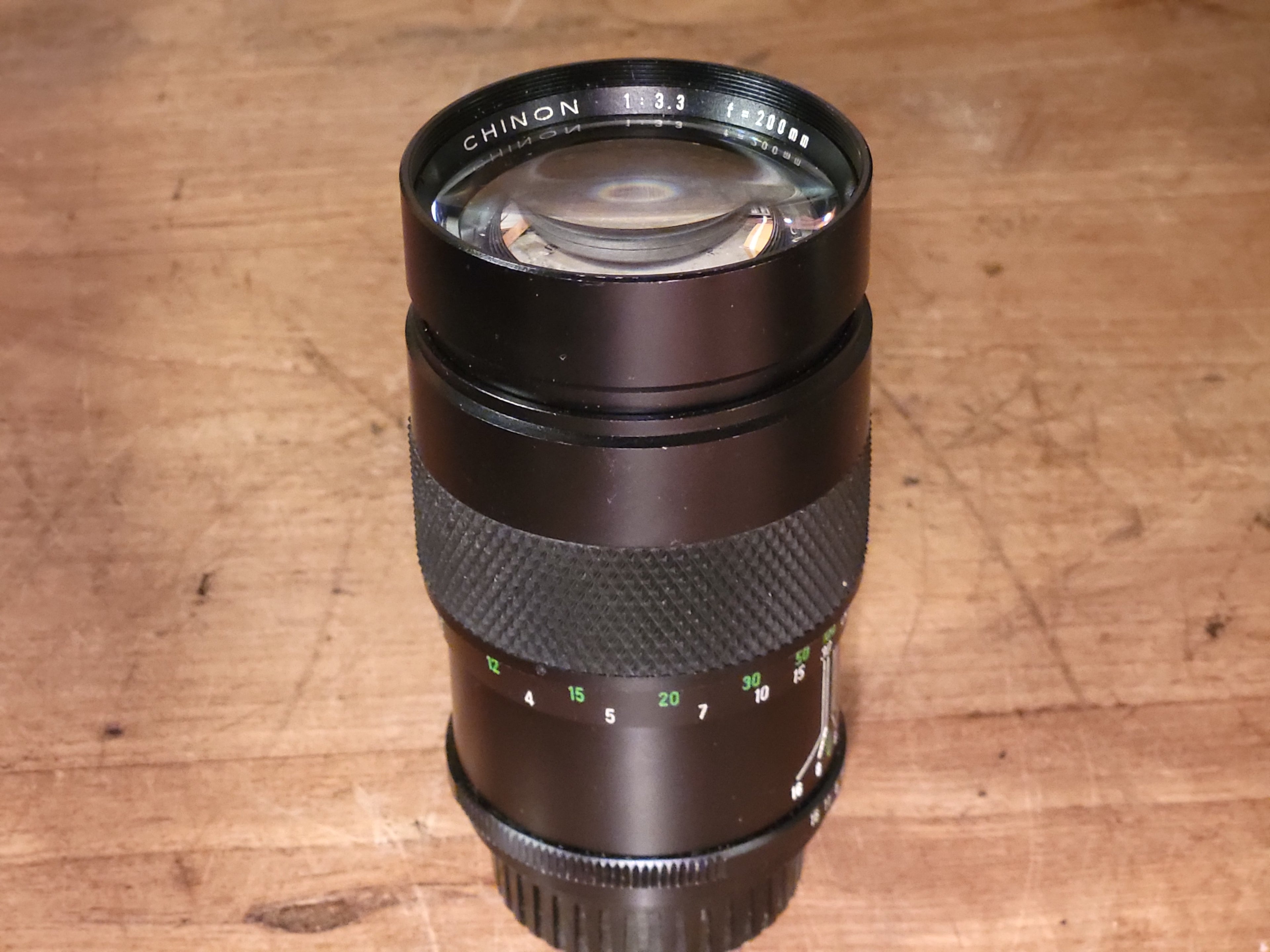 Chinon 200mm f/3.3 Multi Coated telelens - M42 mount – vintage analoge camera bij De Majum Rotterdam