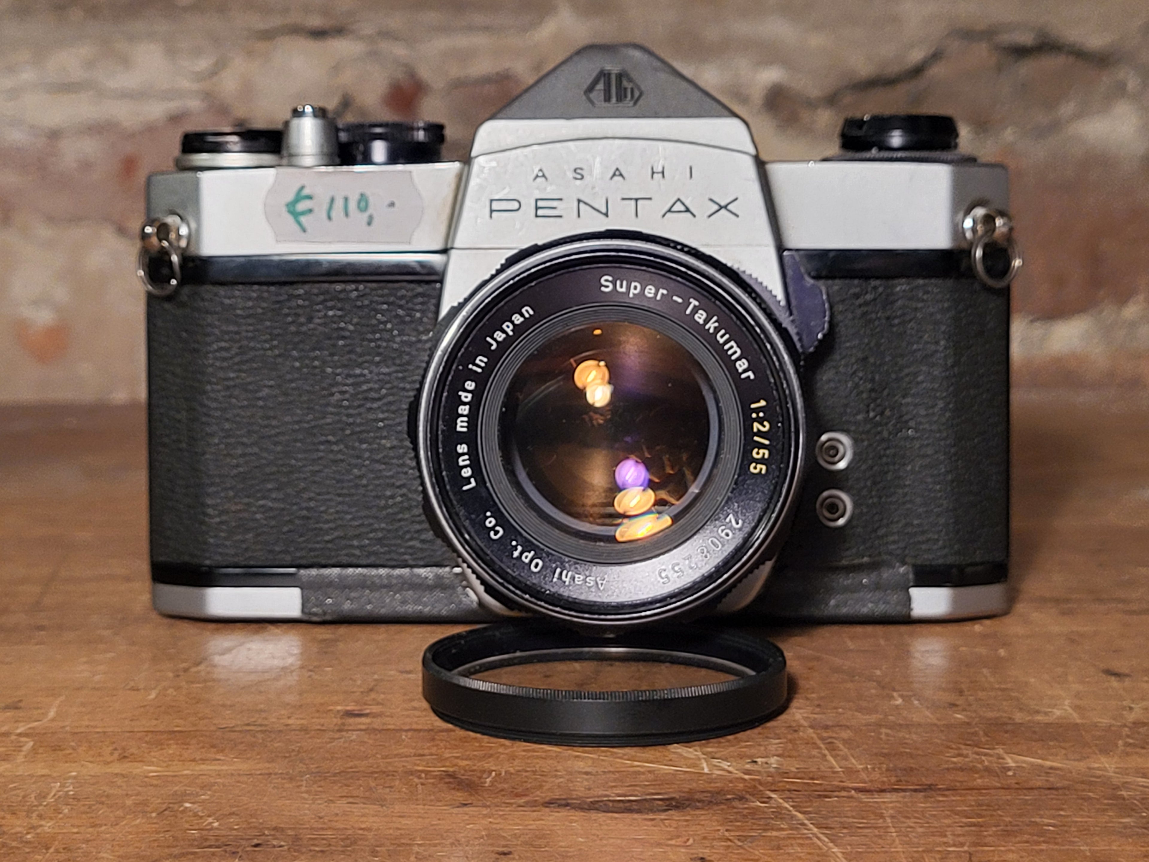 Asahi Pentax SP1000 + Super-Takumar 55mm f/2 – vintage analoge camera bij De Majum Rotterdam