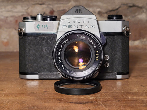 Asahi Pentax SP1000 + Super-Takumar 55mm f/2 – vintage analoge camera bij De Majum Rotterdam