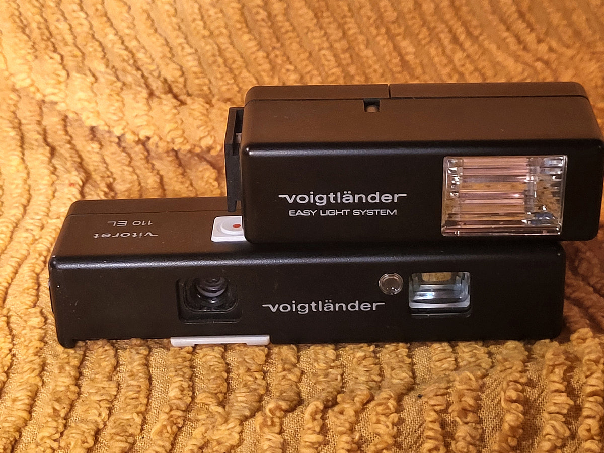 Voigtländer Vitoret 110 EL met Easy Light System flitser