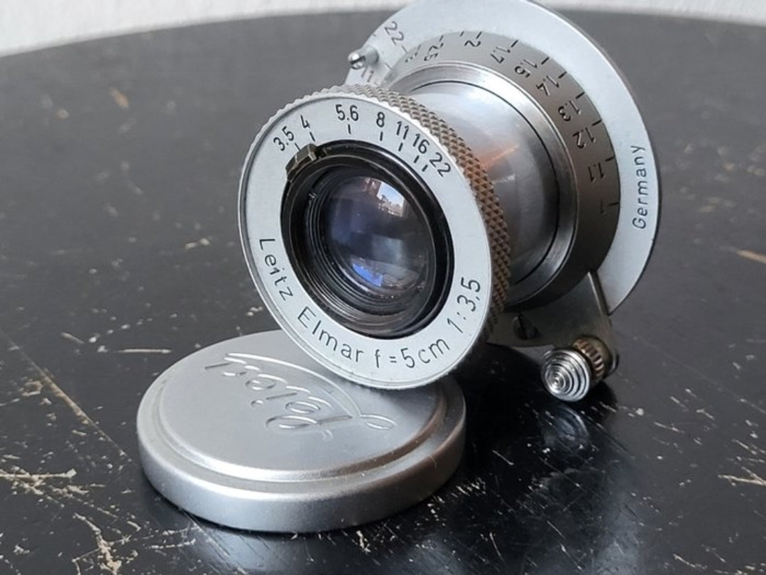 Leitz Elmar 5cm f/3.5 Collapsible Lens Silver | Leica LTM / M39 – vintage analoge camera bij De Majum Rotterdam