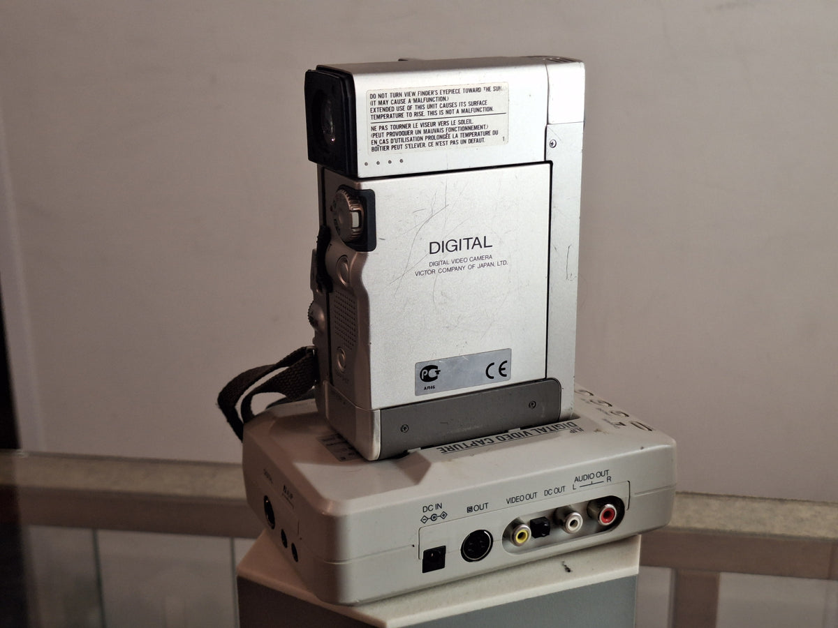 JVC GR-DVXE MiniDV videocameraset – aanvullende productfoto 4