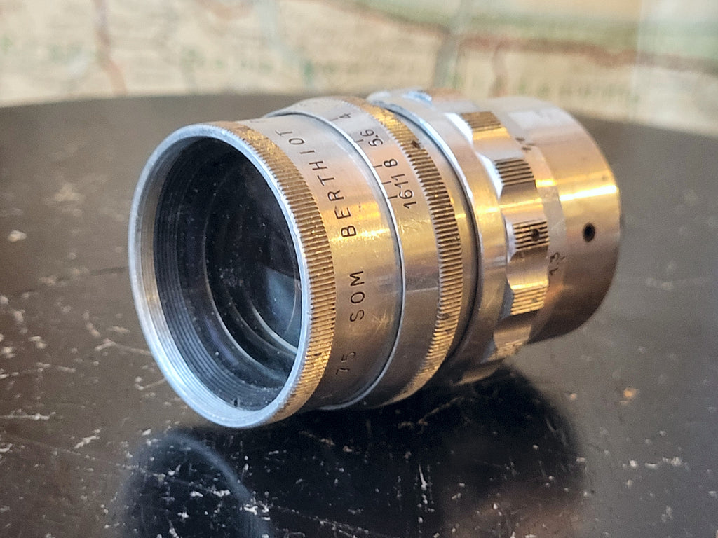 Som Berthiot Paris Tele-Cinor 75mm f/2.5 cine-telelens – foto 1 van 3