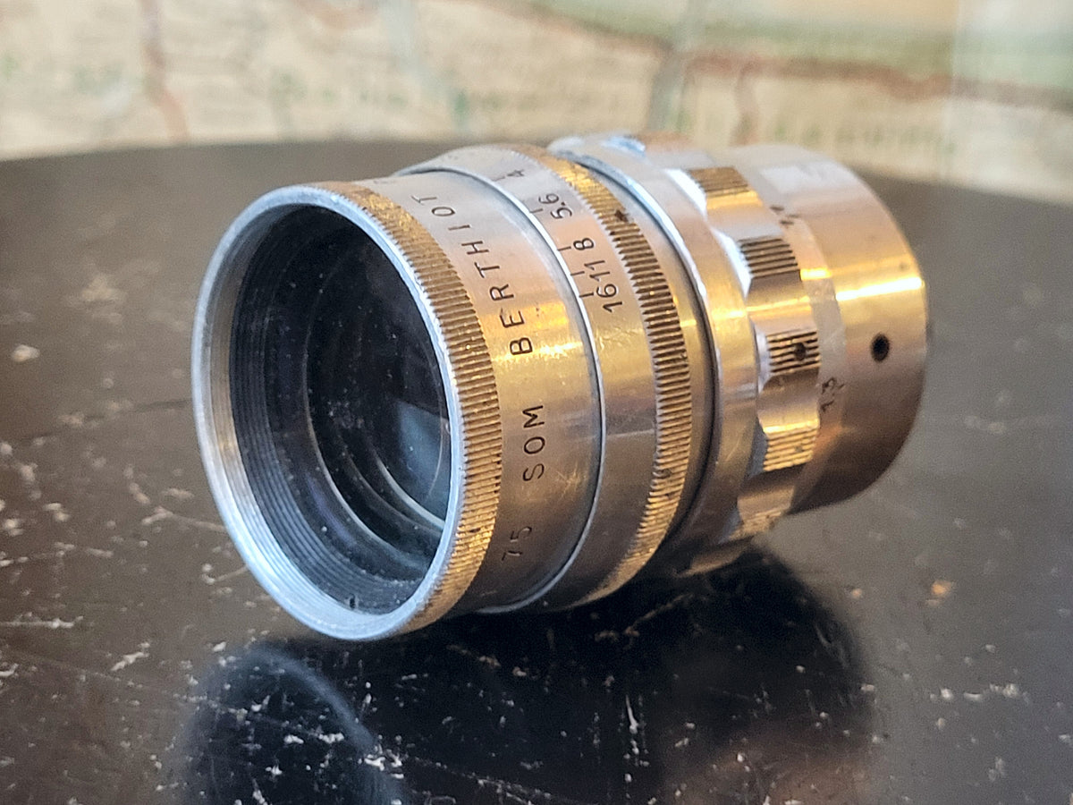 Som Berthiot Paris Tele-Cinor 75mm f/2.5 cine-telelens – foto 1 van 3