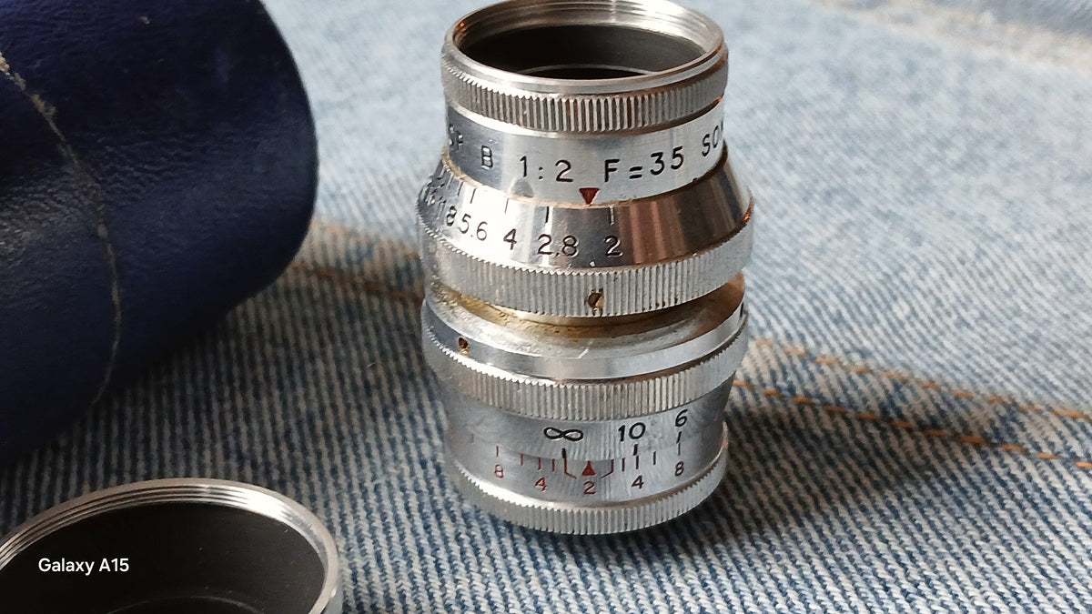 SOM Berthiot Paris Cinor B 35mm f/2 cinelens met koker, zonnekap en dop – foto 3 van 4