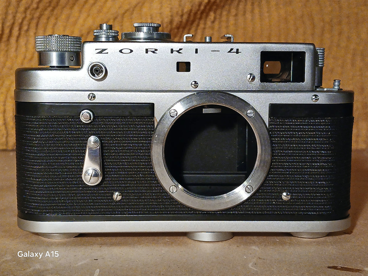Zorki-4 35mm Meetzoekercamera Body – M39