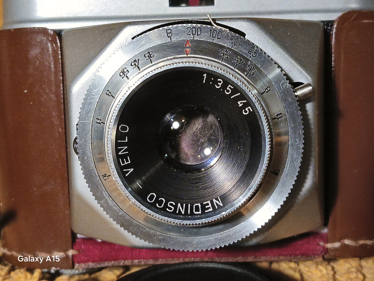 Nedinsco Primo 35mm camera met 3.5/45mm lens en leren tas – foto 2