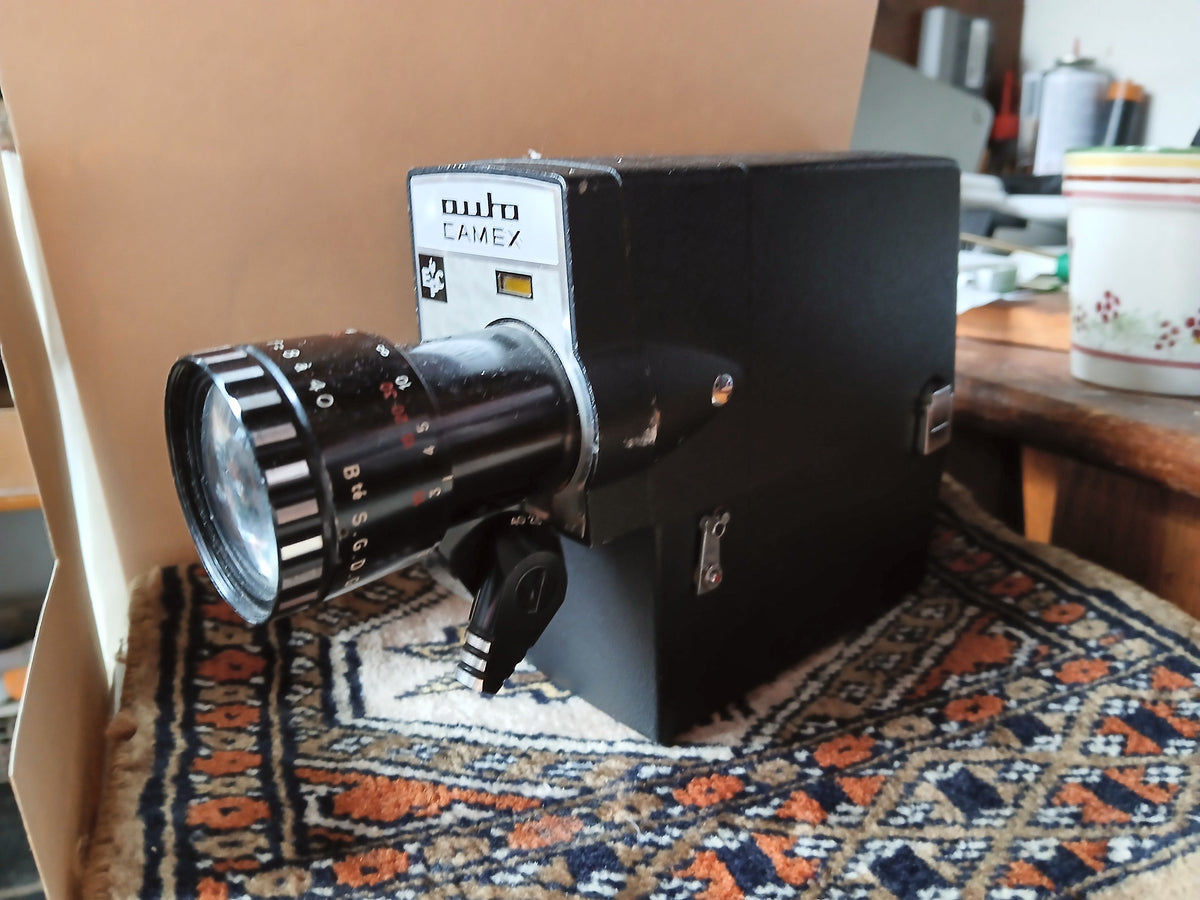 Auto Camex Reflex 8 dubbel-8 filmcamera met SOM Berthiot 1.9/8–40mm zoomlens – foto 1