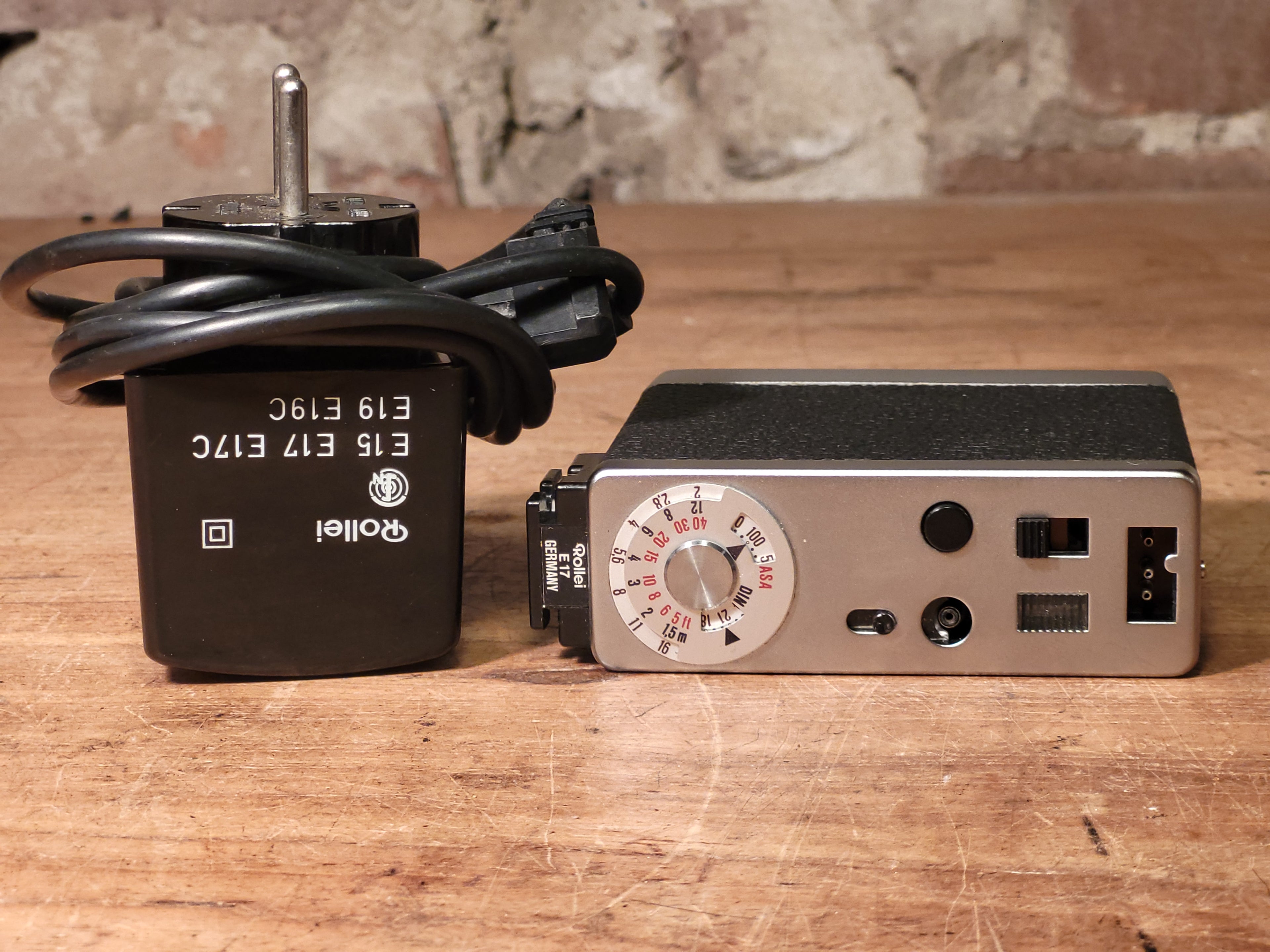 Rollei Vintage Flitser Lot – E17, E19C, Beta 2 en Voeding