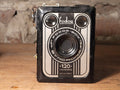 Fodor Box Syncrona 120 Boxcamera – vintage analoge camera bij De Majum Rotterdam