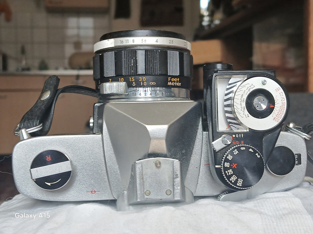 Yashica J-P 35mm SLR Camera met Yashinon 2/5cm – foto 2