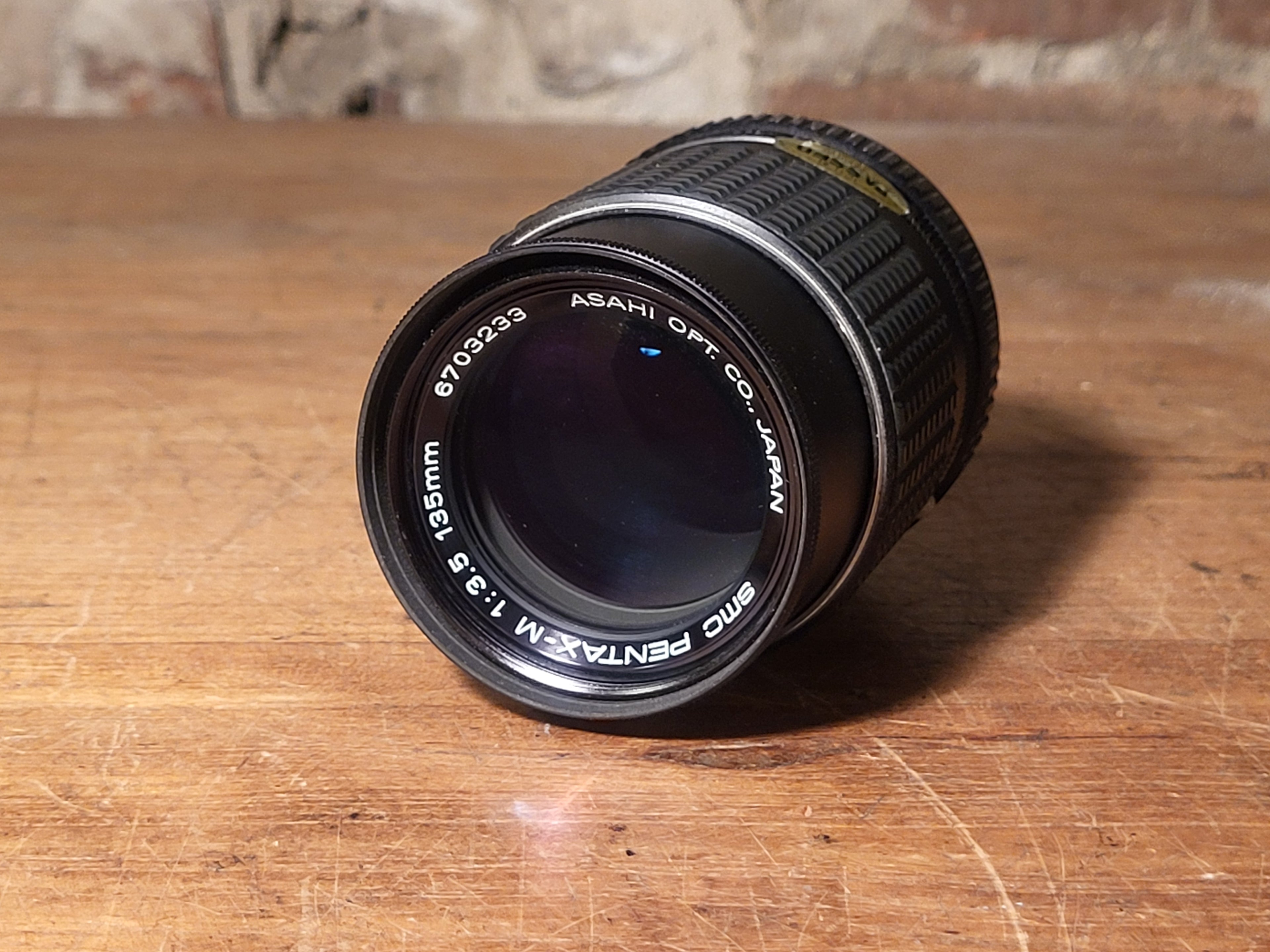 SMC Pentax-M 135mm f/3.5 Telelens voor Pentax K – vintage analoge camera bij De Majum Rotterdam