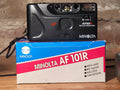 Minolta AF101R Red-Eye Reduction 35mm compactcamera met doos – vintage analoge camera bij De Majum Rotterdam